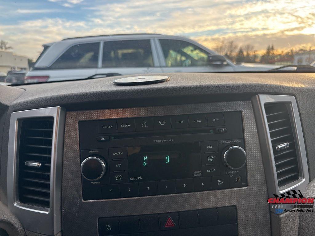 used 2009 Jeep Grand Cherokee car, priced at $8,375