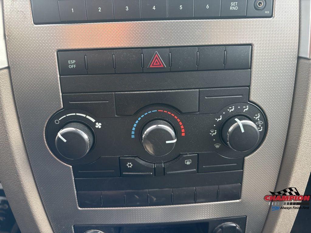 used 2009 Jeep Grand Cherokee car, priced at $8,375