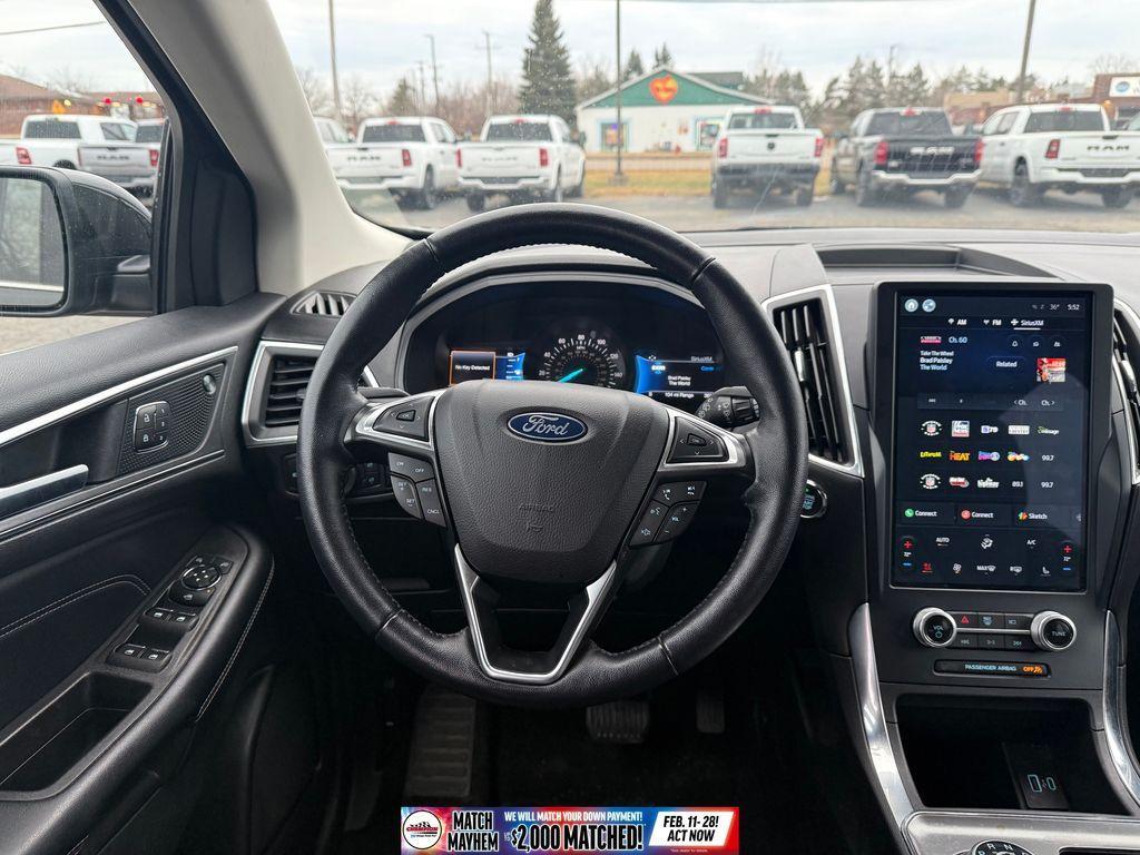 used 2022 Ford Edge car, priced at $25,140