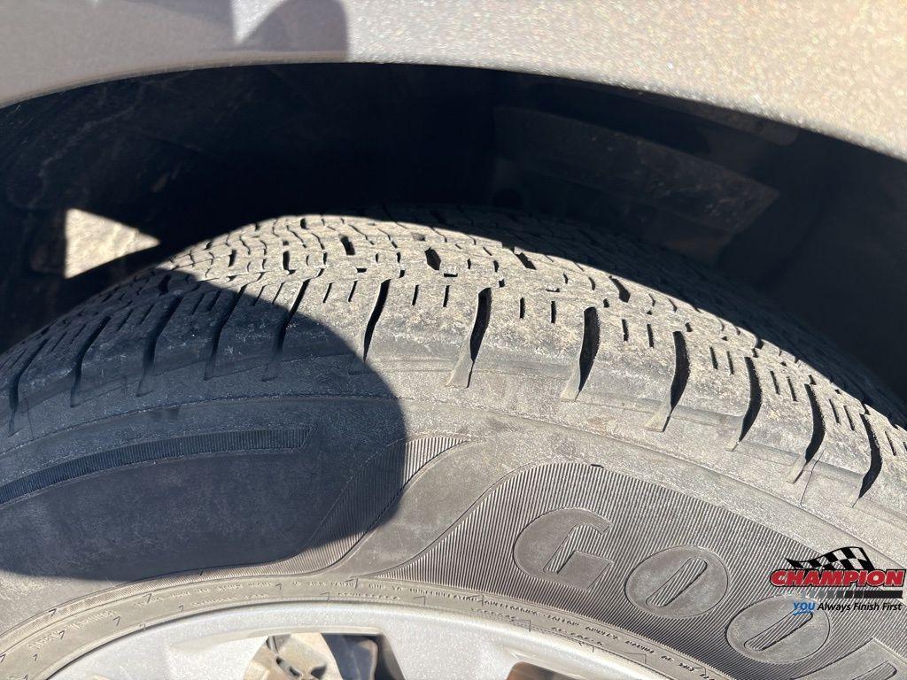 used 2019 Chevrolet Equinox car, priced at $13,994