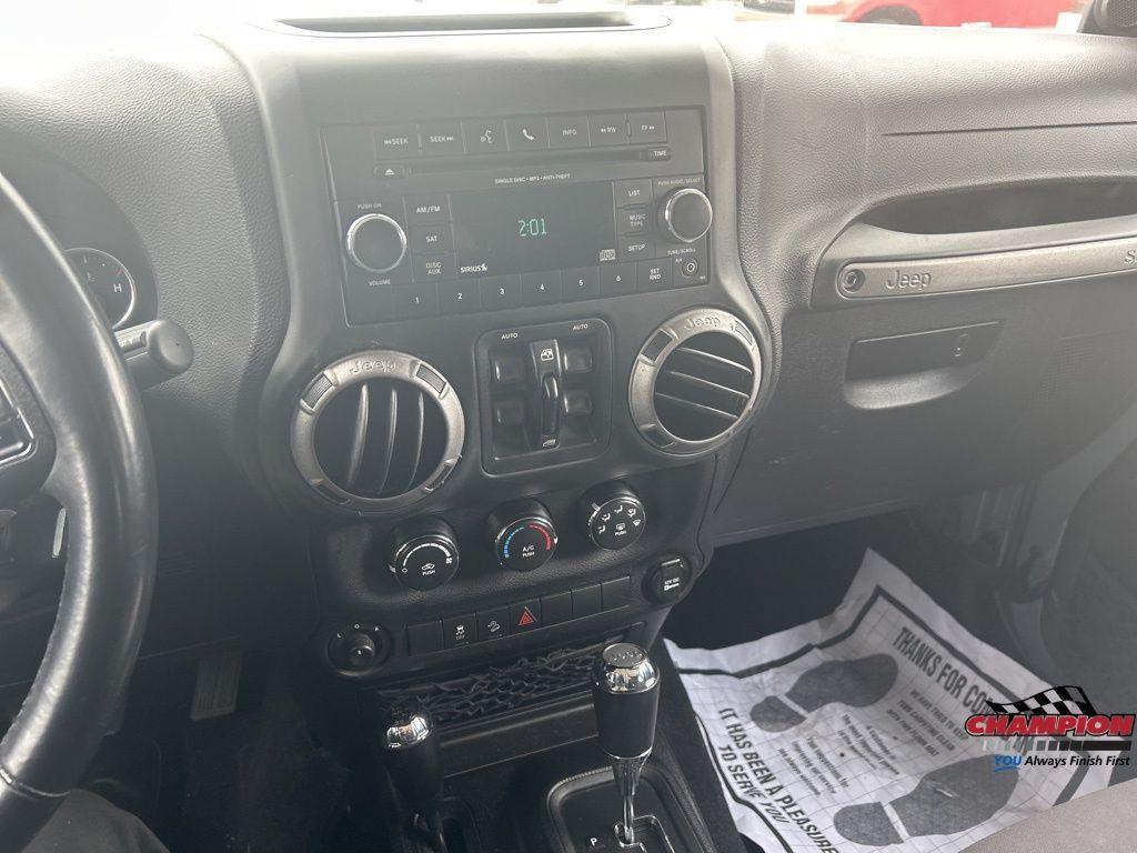 used 2014 Jeep Wrangler Unlimited car, priced at $14,000