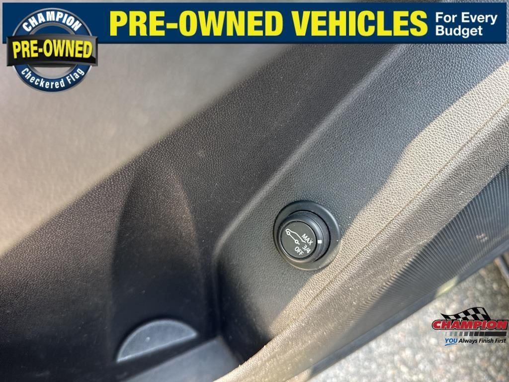 used 2020 Chevrolet Equinox car, priced at $13,800