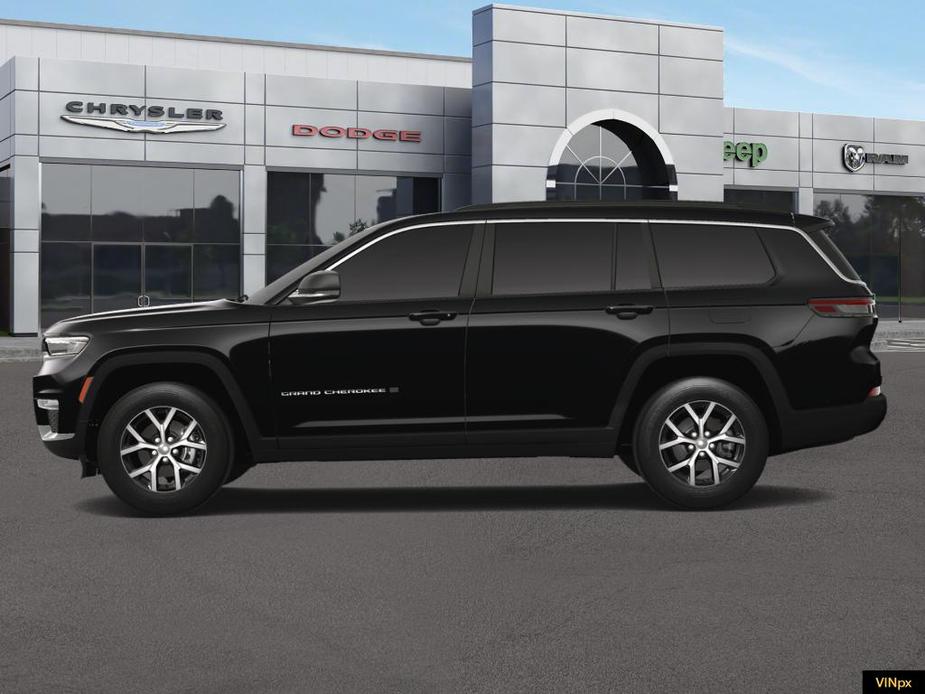 new 2024 Jeep Grand Cherokee L car, priced at $48,051