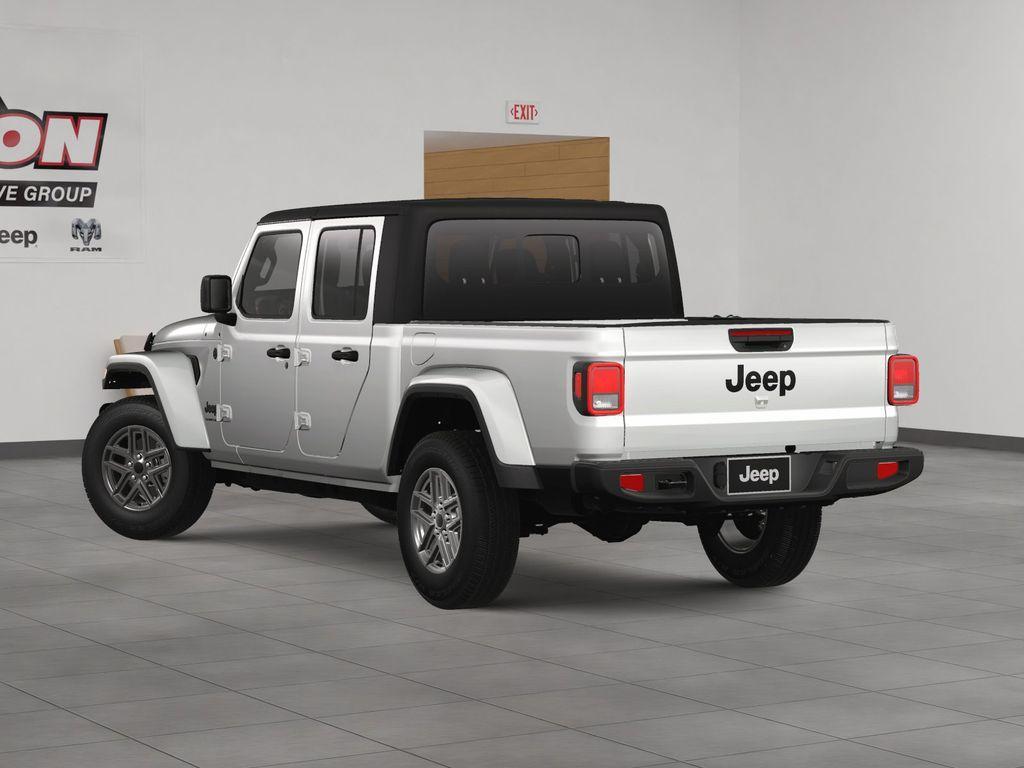 new 2025 Jeep Gladiator car, priced at $41,876