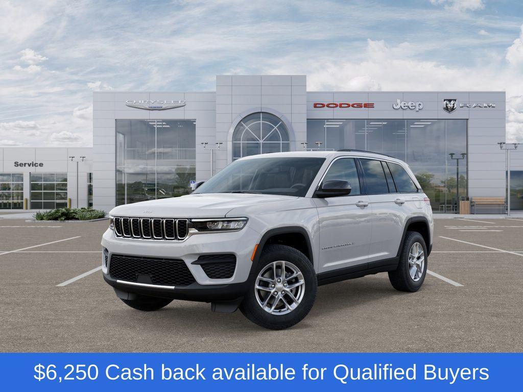 new 2025 Jeep Grand Cherokee car, priced at $34,558