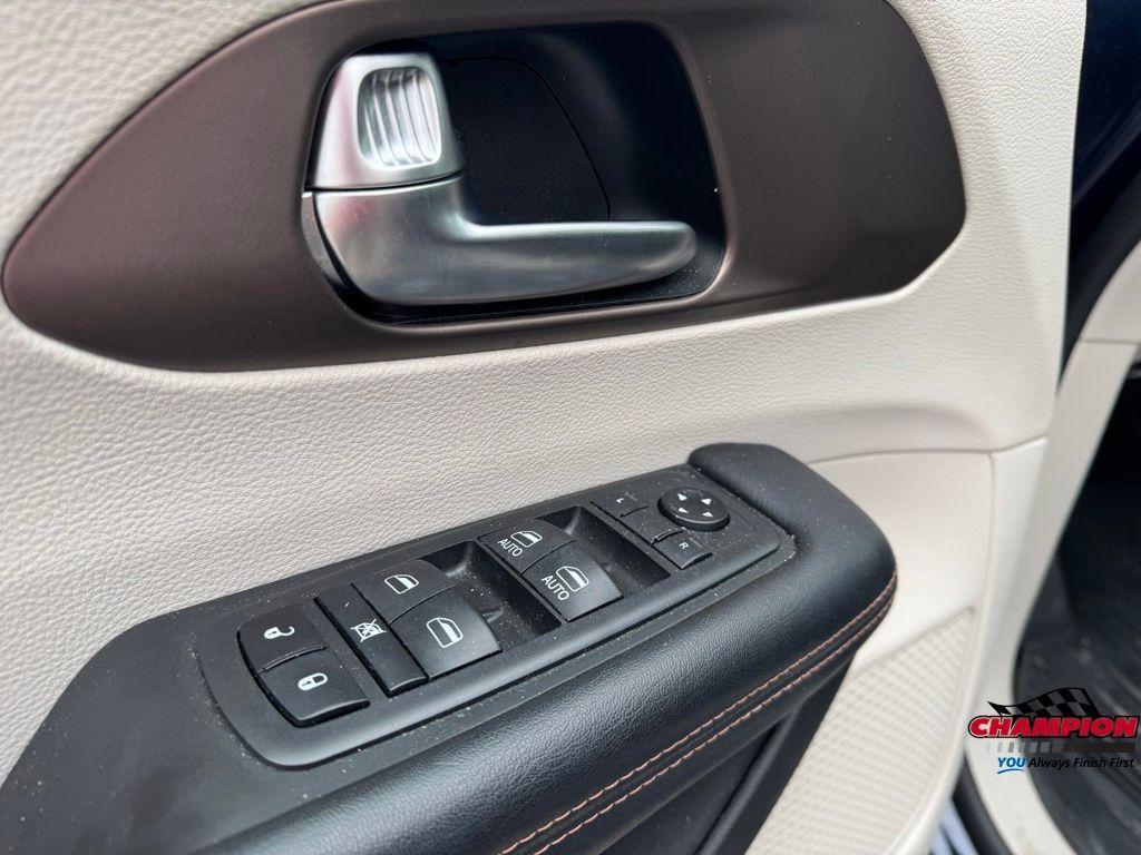 used 2019 Chrysler Pacifica car, priced at $20,100