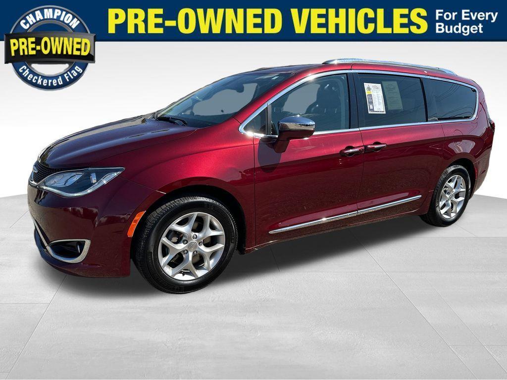 used 2020 Chrysler Pacifica car, priced at $18,500