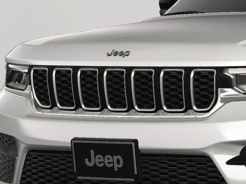 new 2025 Jeep Grand Cherokee car, priced at $35,916