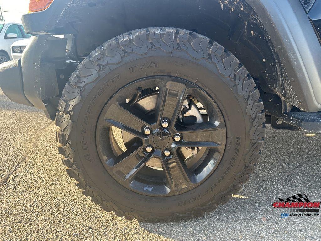 used 2023 Jeep Wrangler car, priced at $34,000