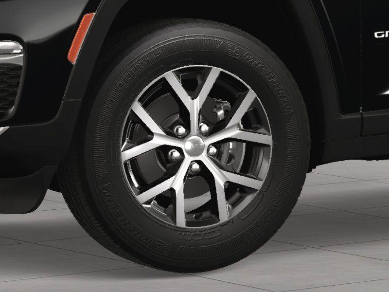 new 2025 Jeep Grand Cherokee car, priced at $45,505