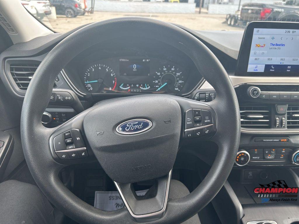 used 2022 Ford Escape car, priced at $17,900