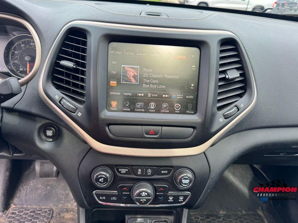 used 2016 Jeep Cherokee car, priced at $11,984