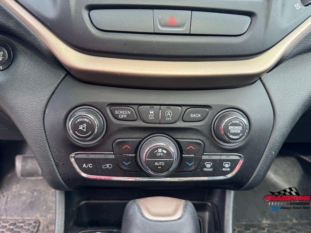 used 2016 Jeep Cherokee car, priced at $11,984