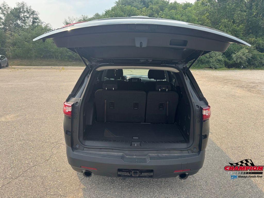 used 2019 Chevrolet Traverse car, priced at $16,800