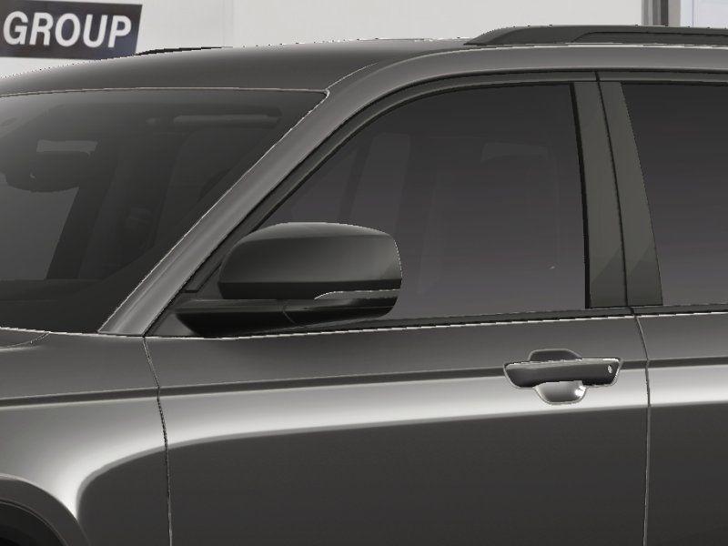 new 2025 Jeep Grand Cherokee car, priced at $46,685