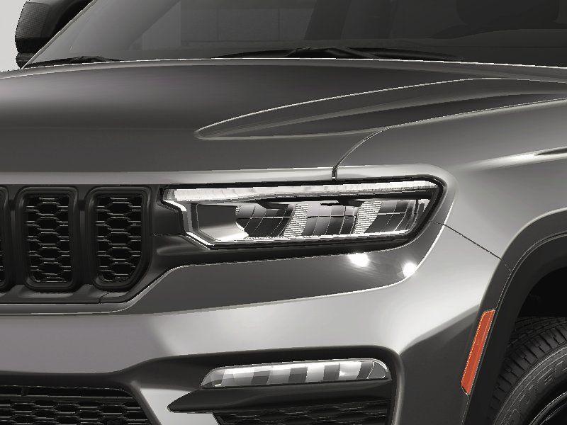 new 2025 Jeep Grand Cherokee car, priced at $46,685