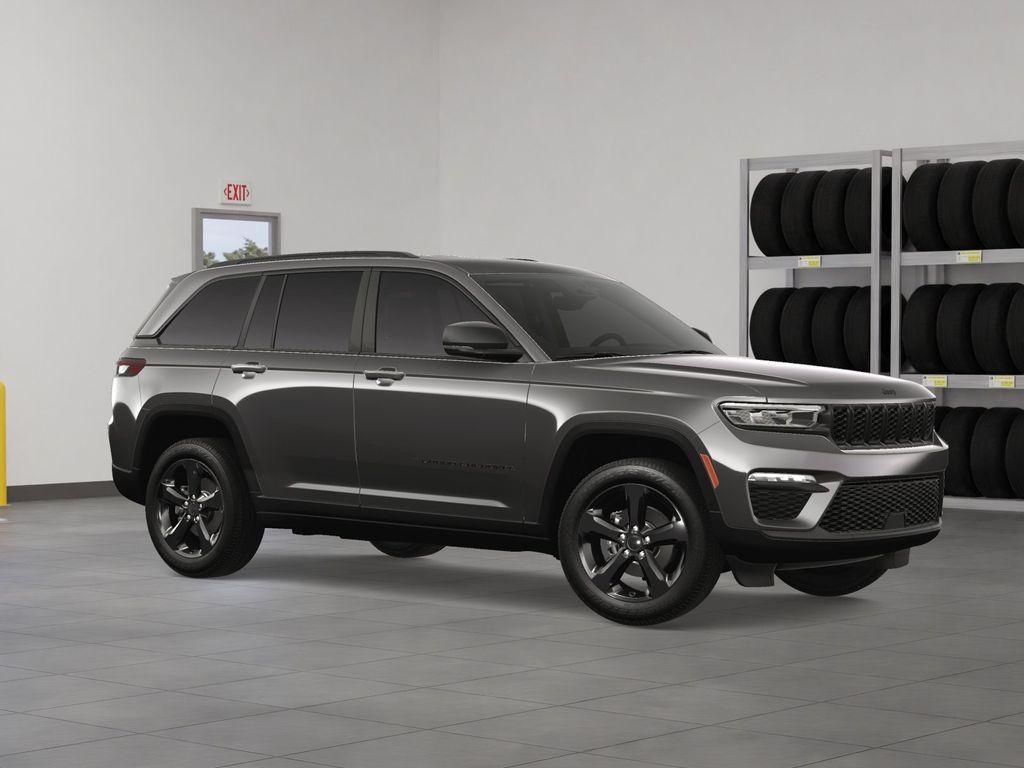 new 2025 Jeep Grand Cherokee car, priced at $46,685