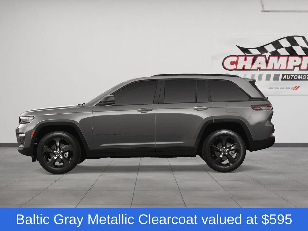 new 2025 Jeep Grand Cherokee car, priced at $44,685