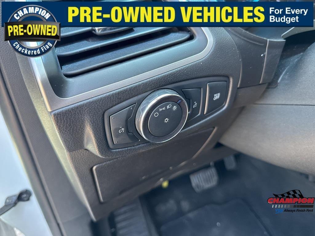 used 2022 Ford Edge car, priced at $18,900