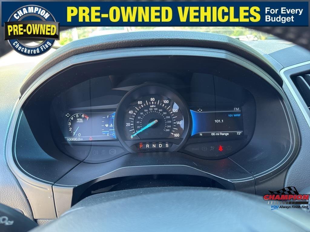 used 2022 Ford Edge car, priced at $18,900