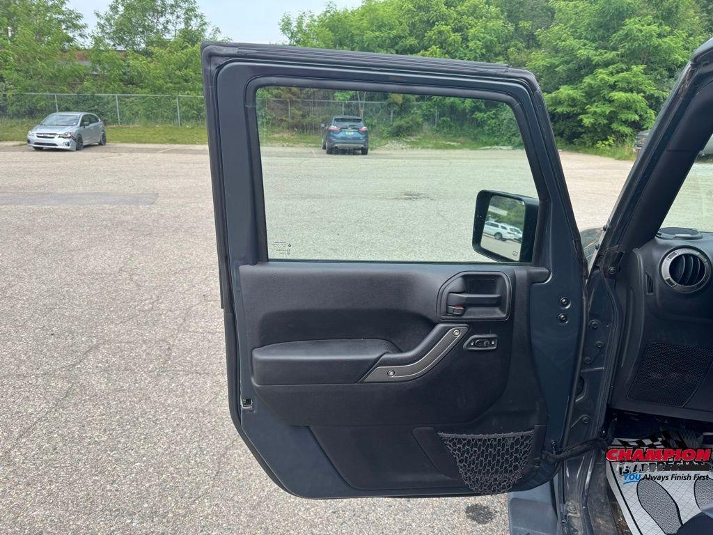 used 2016 Jeep Wrangler Unlimited car, priced at $14,135