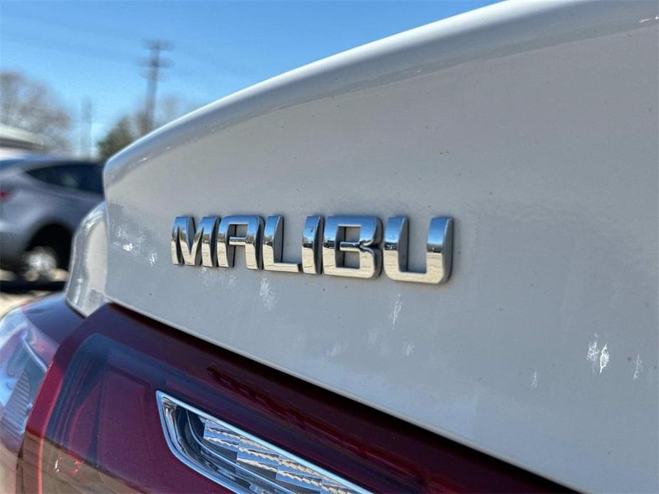 used 2022 Chevrolet Malibu car, priced at $19,400