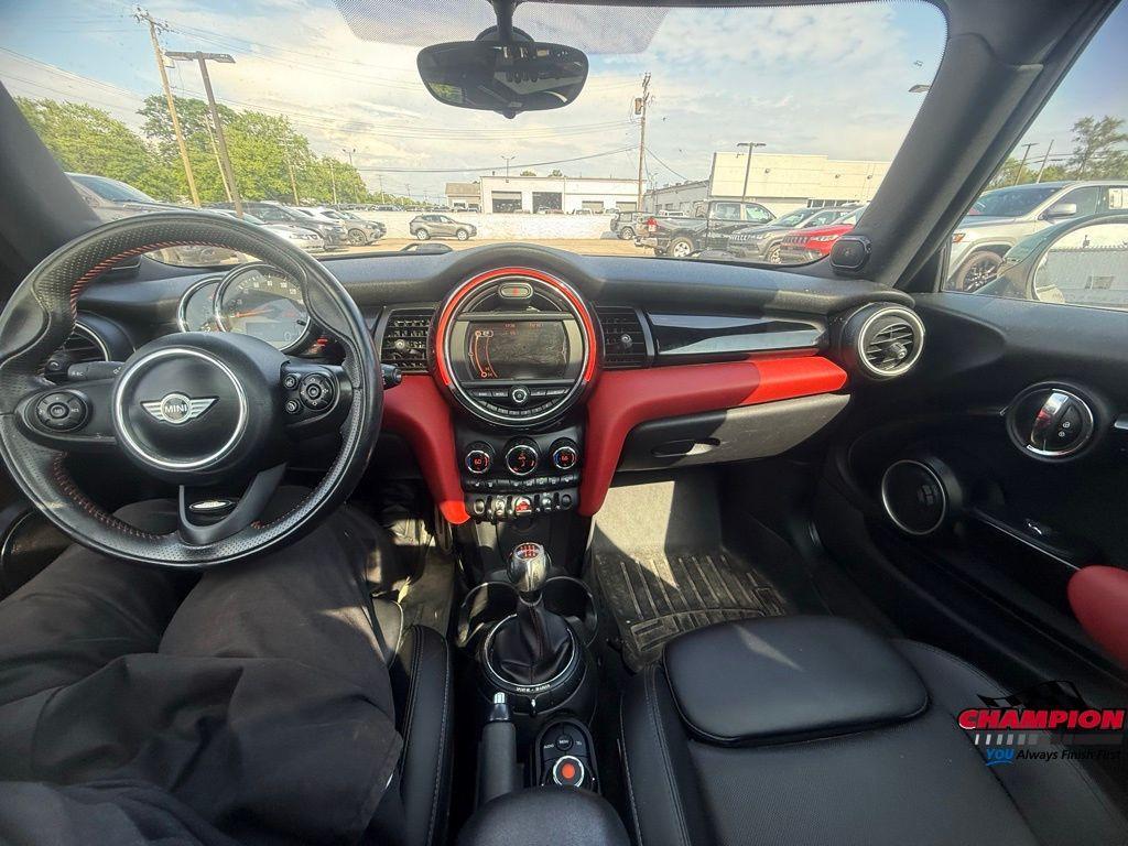 used 2015 MINI Hardtop car, priced at $8,500
