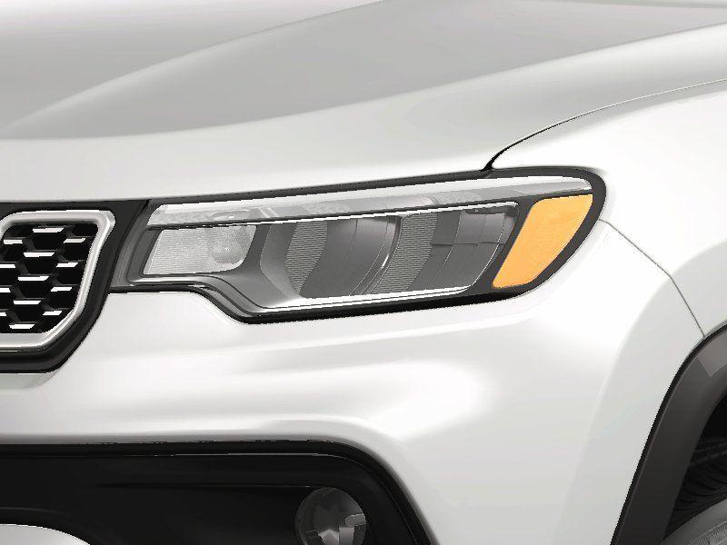 new 2025 Jeep Compass car, priced at $32,184