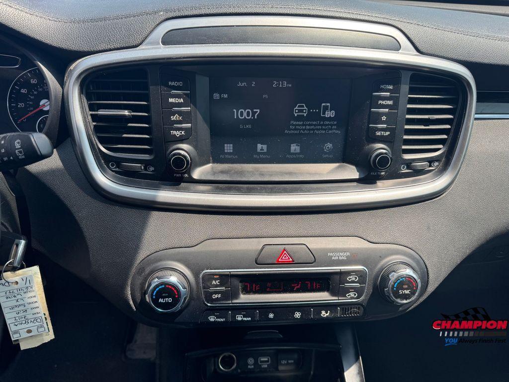 used 2019 Kia Sorento car, priced at $12,200