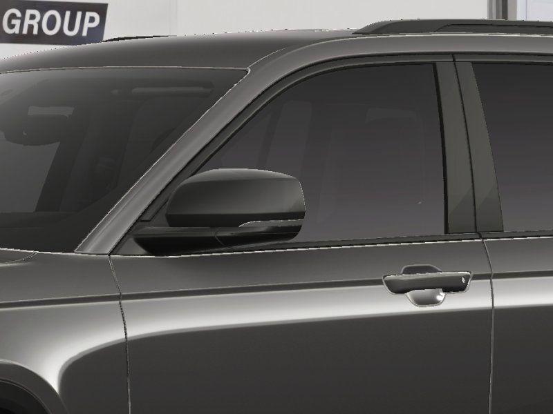 new 2025 Jeep Grand Cherokee car, priced at $47,835