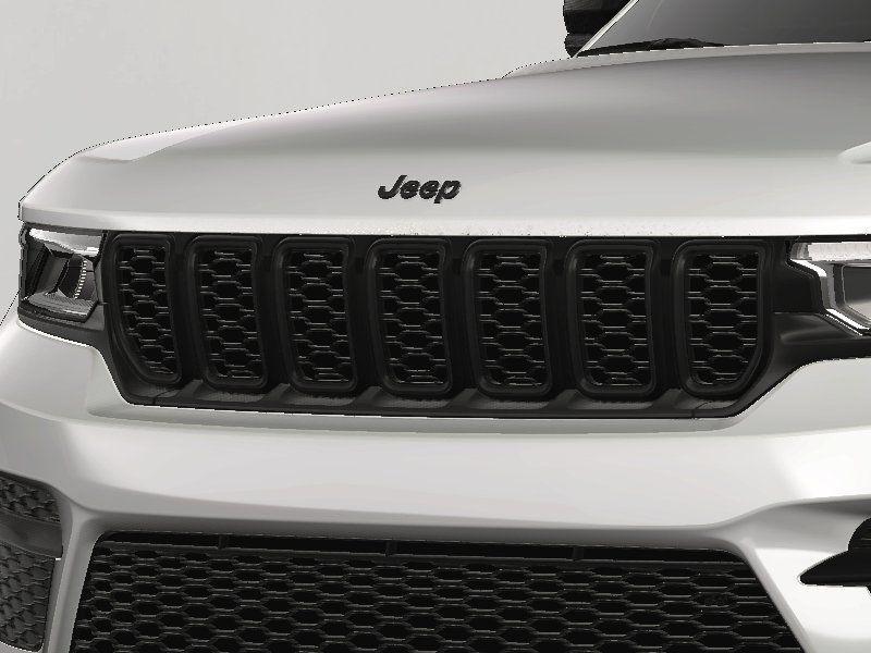 new 2025 Jeep Grand Cherokee car, priced at $41,283