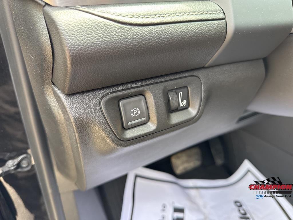 used 2023 GMC Acadia car, priced at $26,500