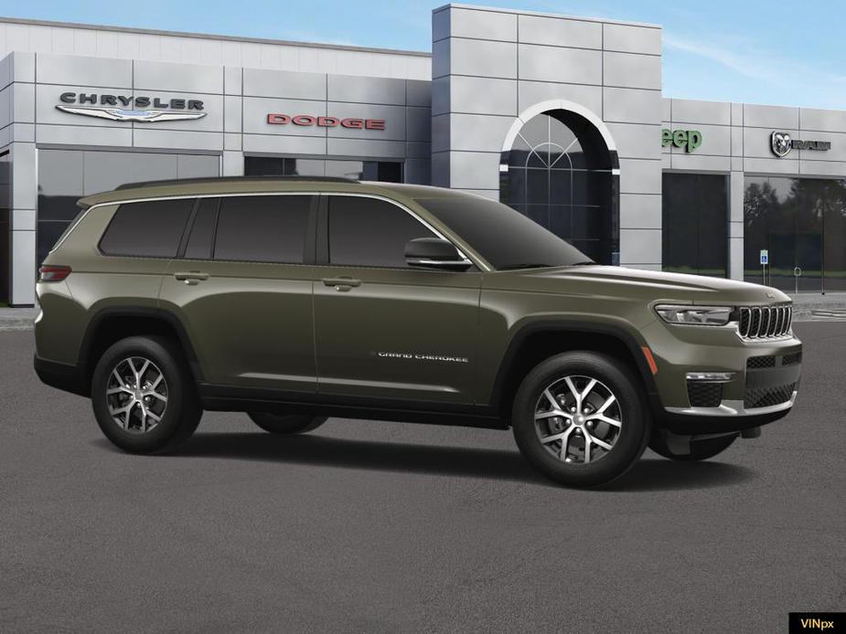 new 2024 Jeep Grand Cherokee L car, priced at $48,051