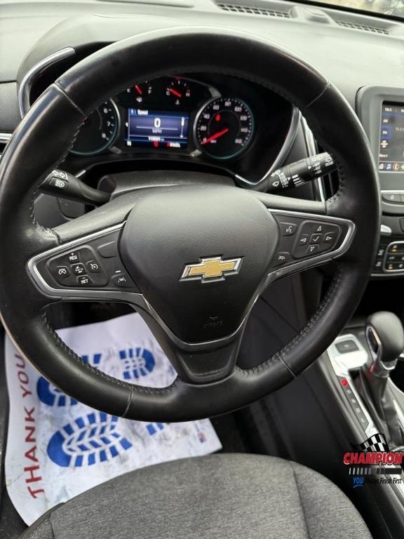 used 2022 Chevrolet Equinox car, priced at $17,500