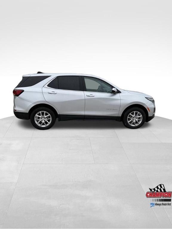 used 2022 Chevrolet Equinox car, priced at $17,500