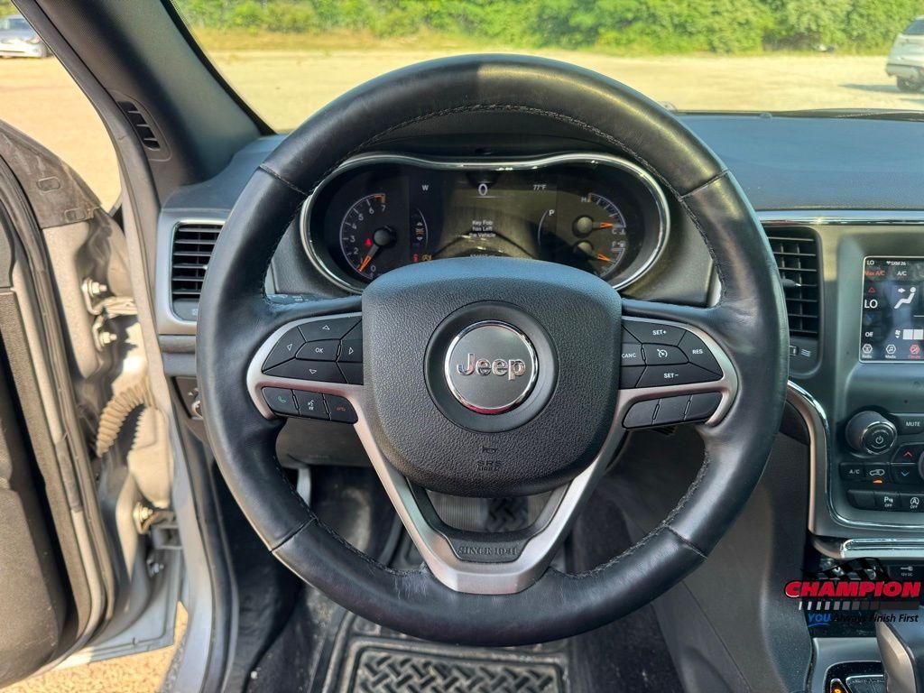 used 2018 Jeep Grand Cherokee car, priced at $13,400