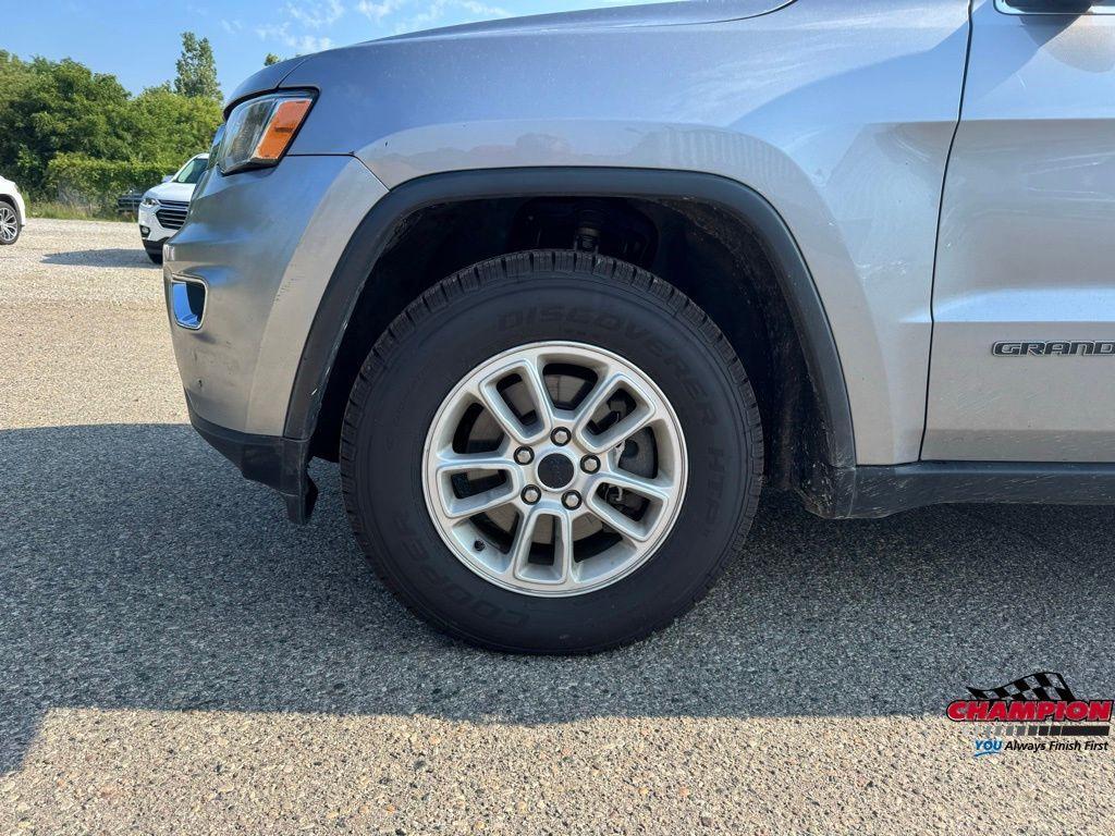 used 2018 Jeep Grand Cherokee car, priced at $13,400