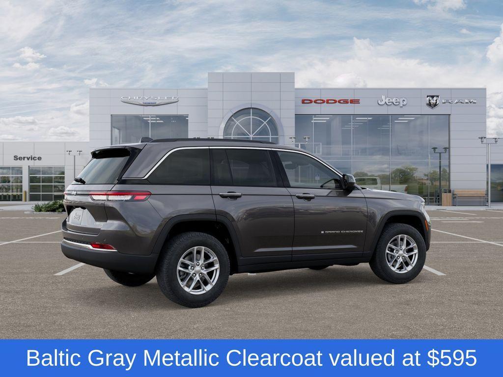 new 2025 Jeep Grand Cherokee car, priced at $33,532
