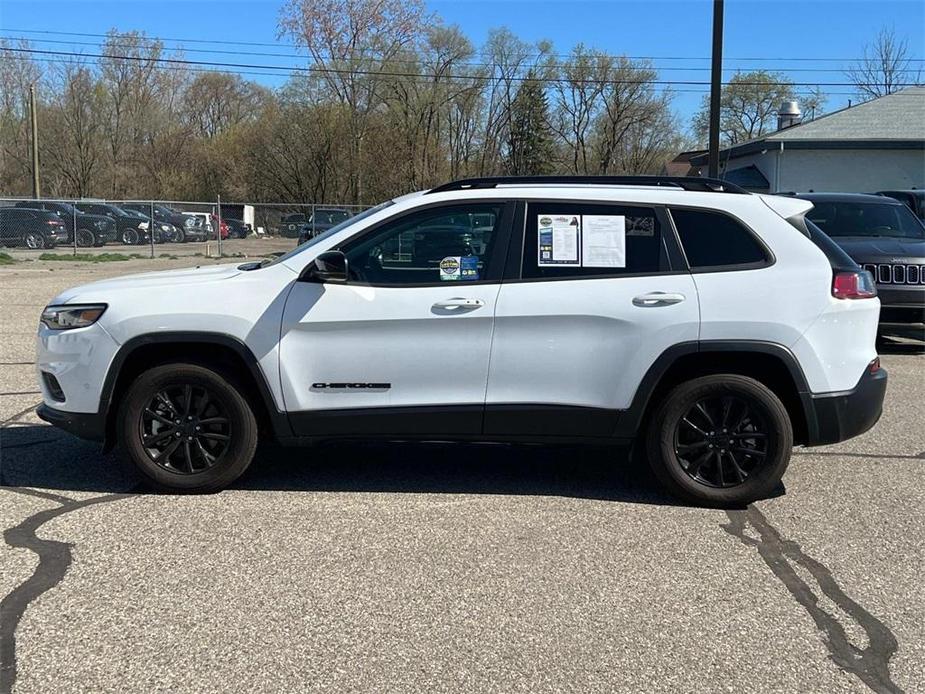 used 2023 Jeep Cherokee car, priced at $31,400