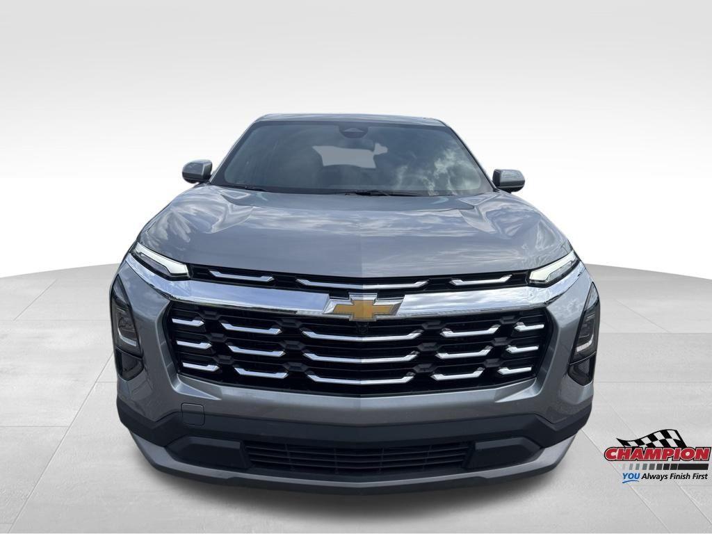 used 2025 Chevrolet Equinox car, priced at $24,700