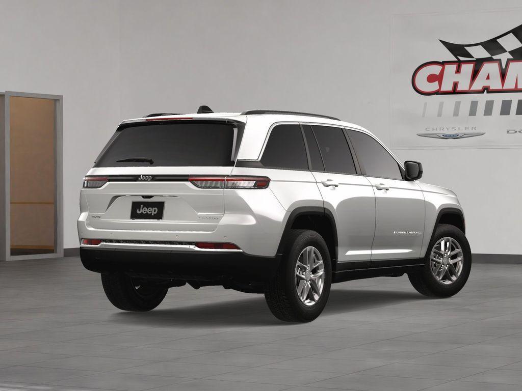 new 2024 Jeep Grand Cherokee car, priced at $40,015
