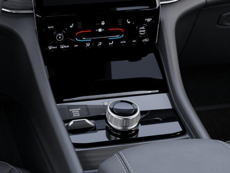 new 2025 Jeep Grand Cherokee car, priced at $42,474