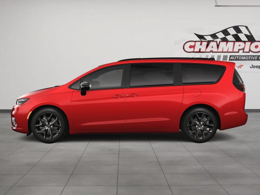 new 2025 Chrysler Pacifica car, priced at $51,288