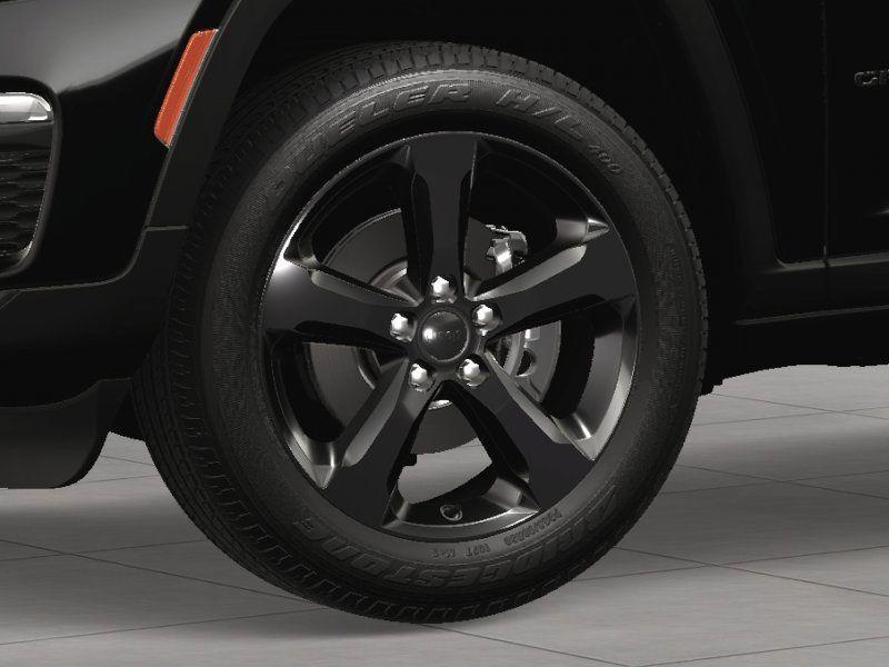 new 2025 Jeep Grand Cherokee car, priced at $44,685