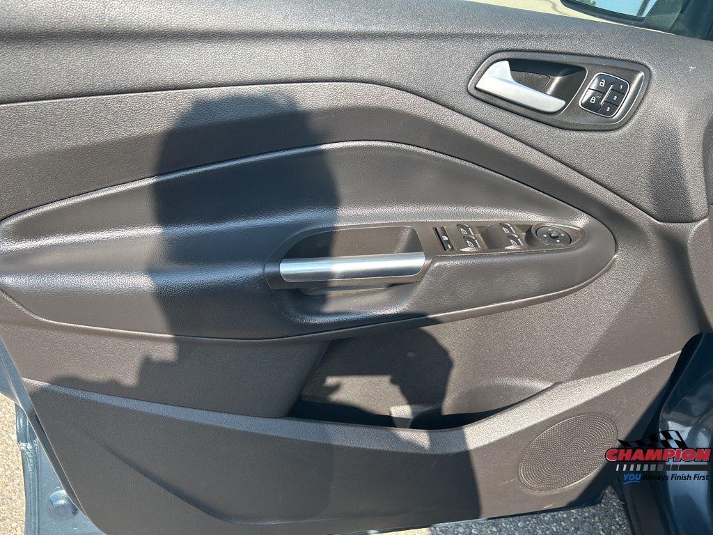 used 2019 Ford Escape car, priced at $19,650