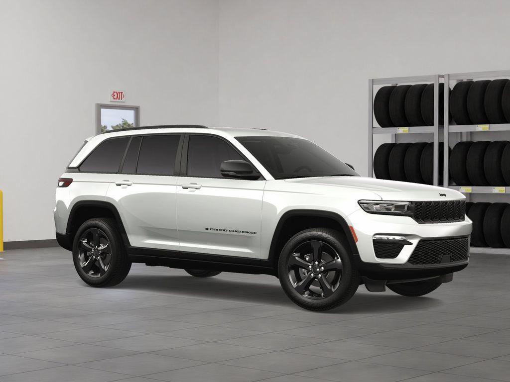 new 2025 Jeep Grand Cherokee car, priced at $47,094