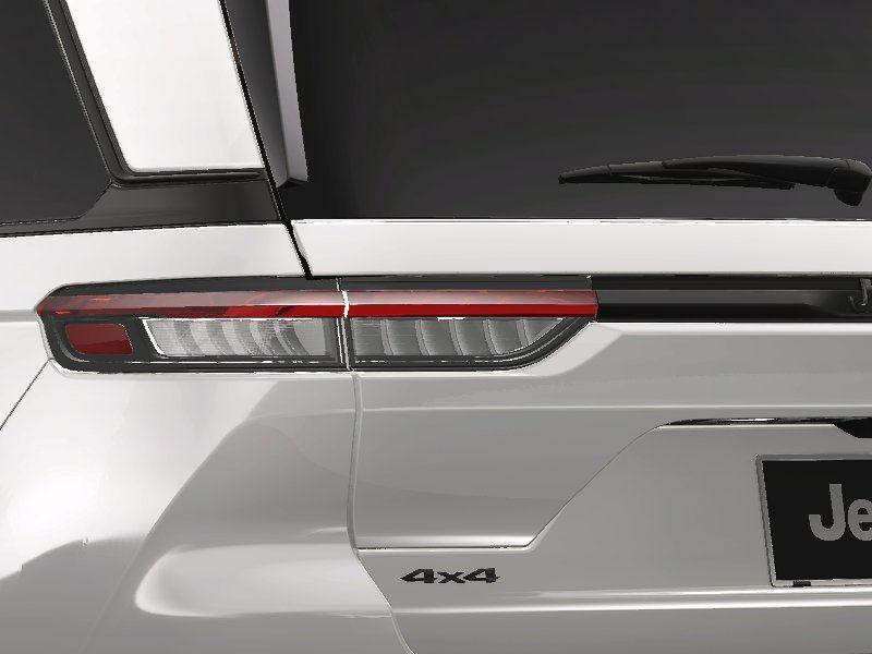 new 2025 Jeep Grand Cherokee car, priced at $42,973