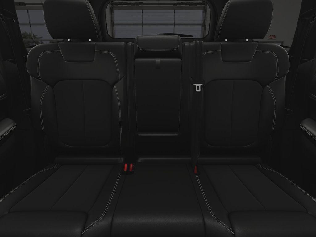 new 2025 Jeep Grand Cherokee car, priced at $42,973