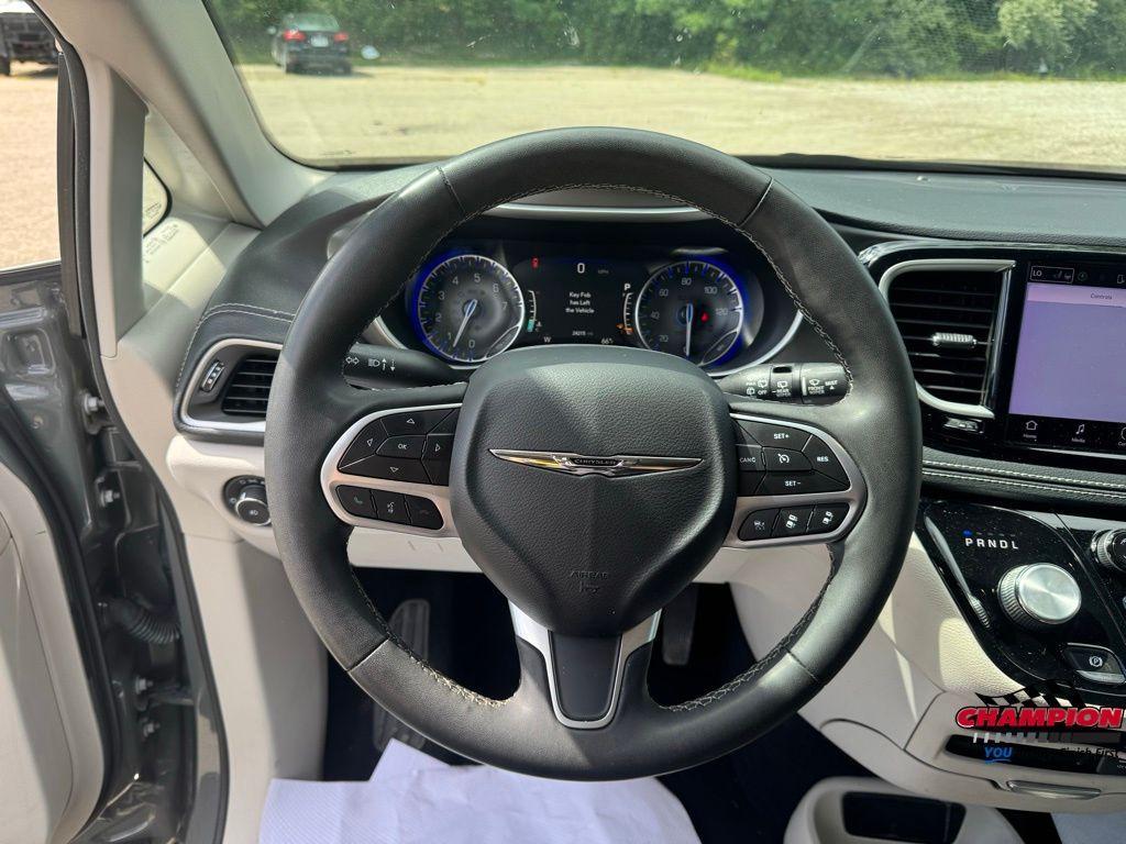 used 2022 Chrysler Pacifica car, priced at $30,195