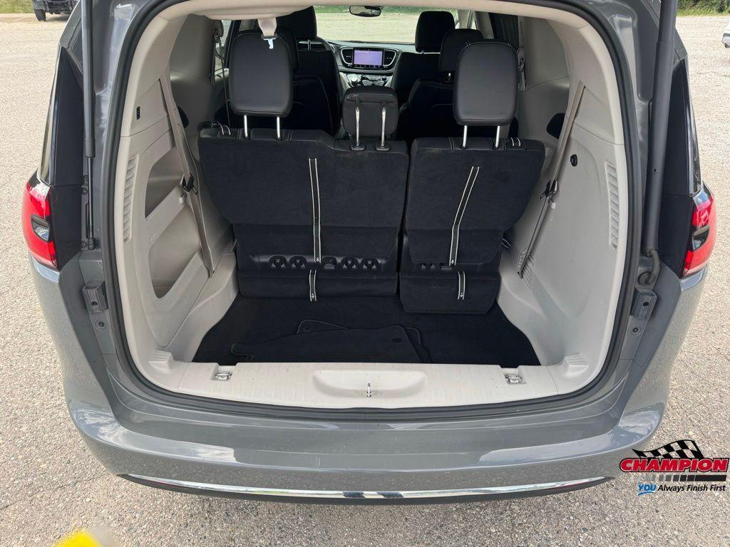 used 2022 Chrysler Pacifica car, priced at $30,195